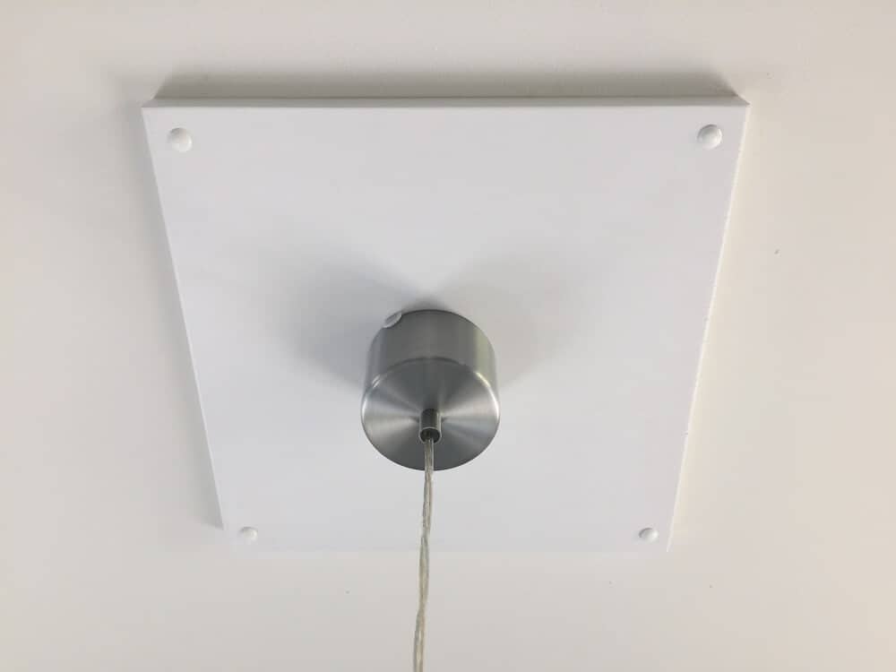 Lampe An Decke Befestigen Ohne Bohren Lampe an der Decke anbringen trotz Stahlträger - Unser DIY Trick für dich!